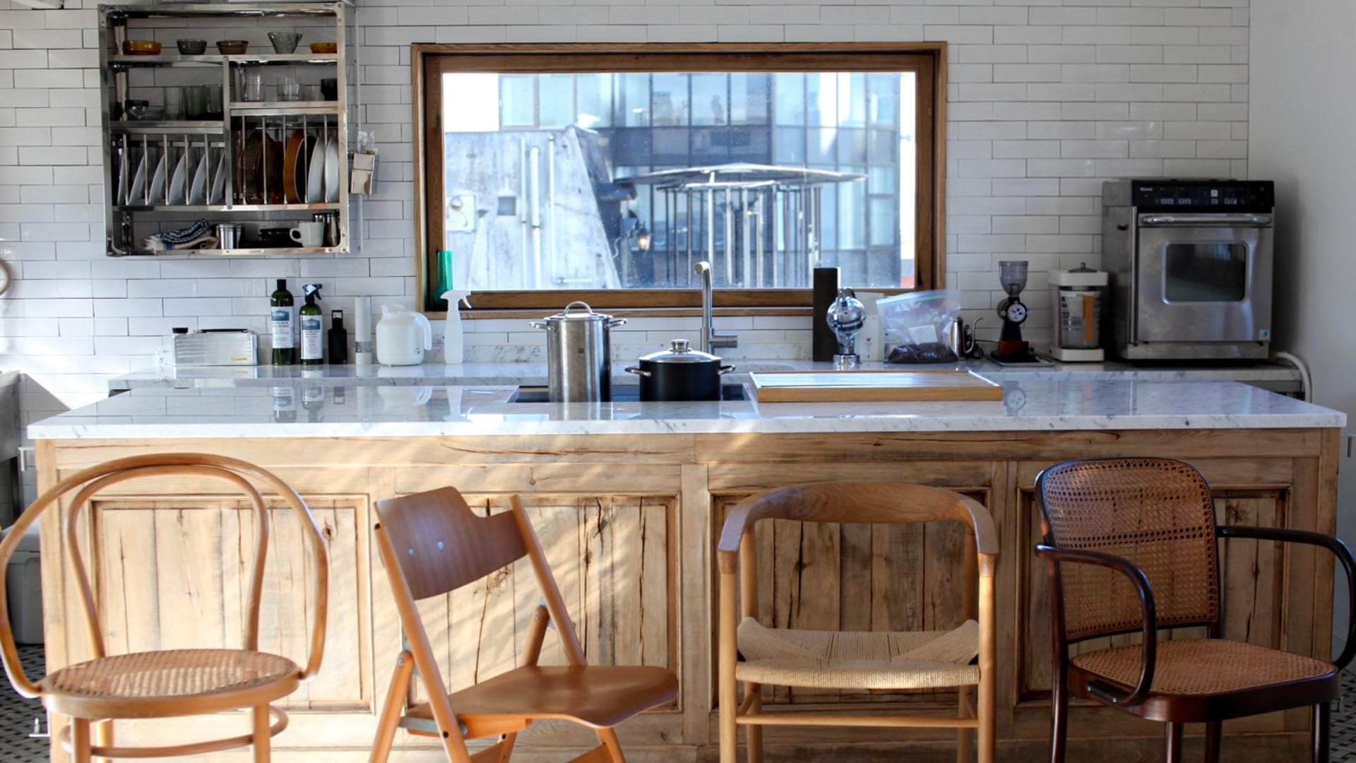 PIGEON STUDIO & KITCHEN
